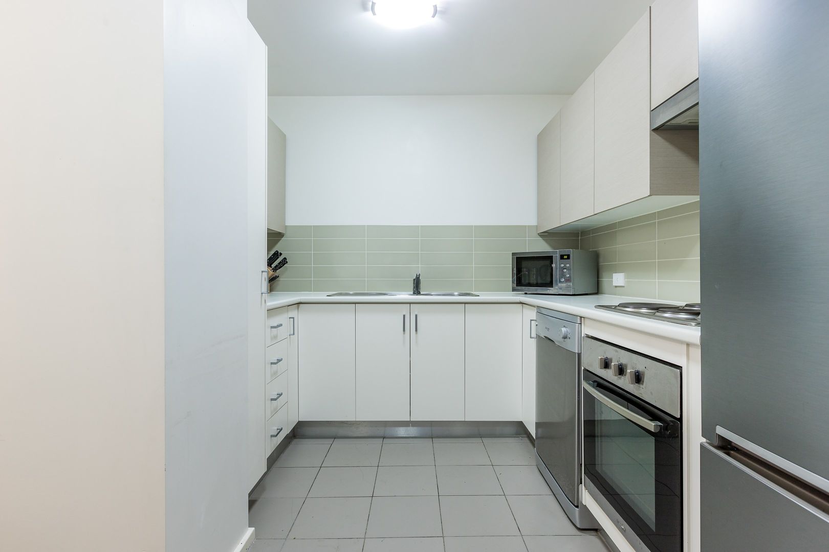 Unit 302/738 Hunter St, Newcastle West NSW 2302, Image 2