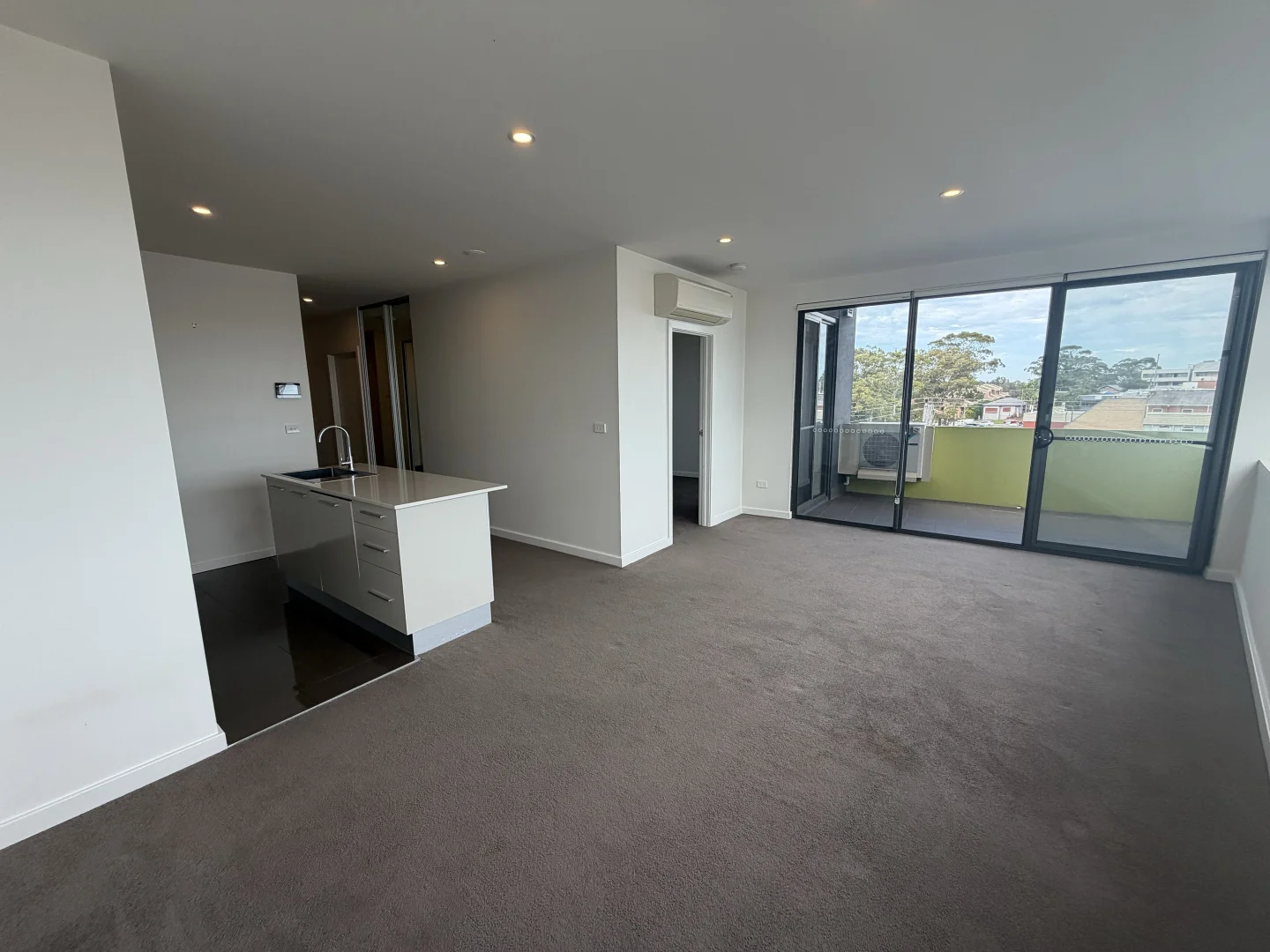 Additional image 7 of 301/571 Pacific Highway, Belmont NSW 2280