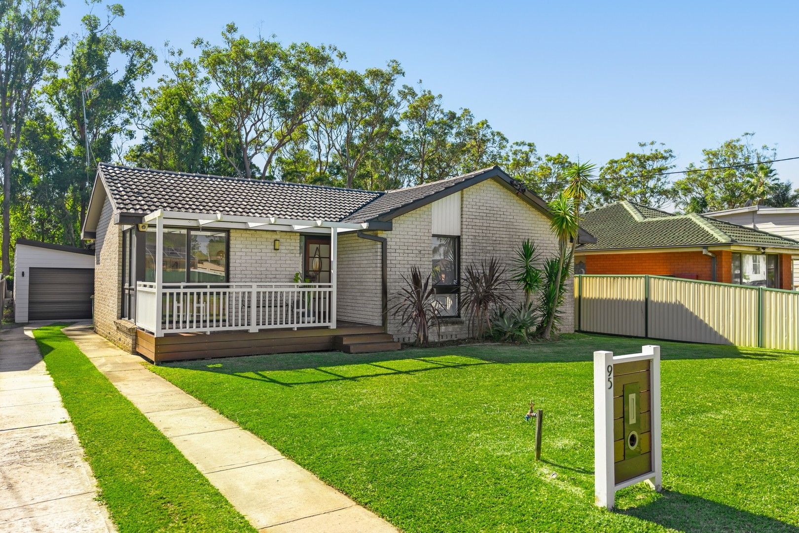 95 Platypus Road, Berkeley Vale NSW 2261, Image 0