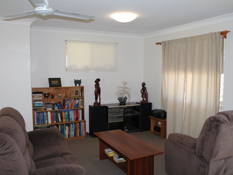 84 Cremorne Drive, TANNUM SANDS QLD 4680, Image 2