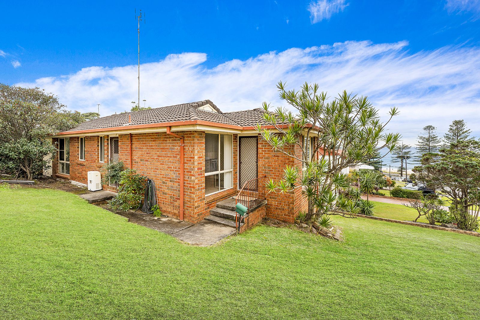 16 Park Street, Coledale NSW 2515, Image 1