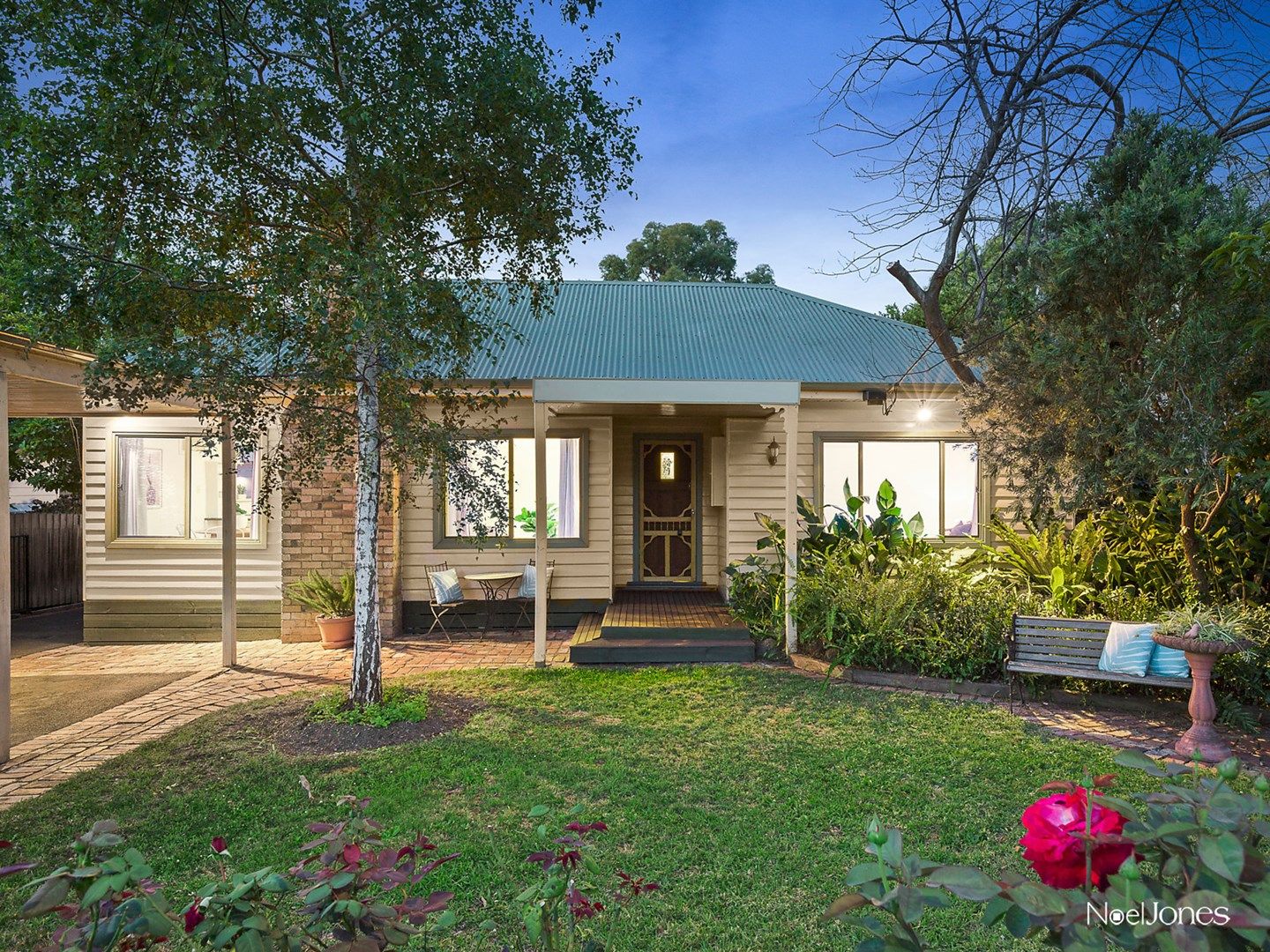 37 Carinya Road, Vermont VIC 3133, Image 0