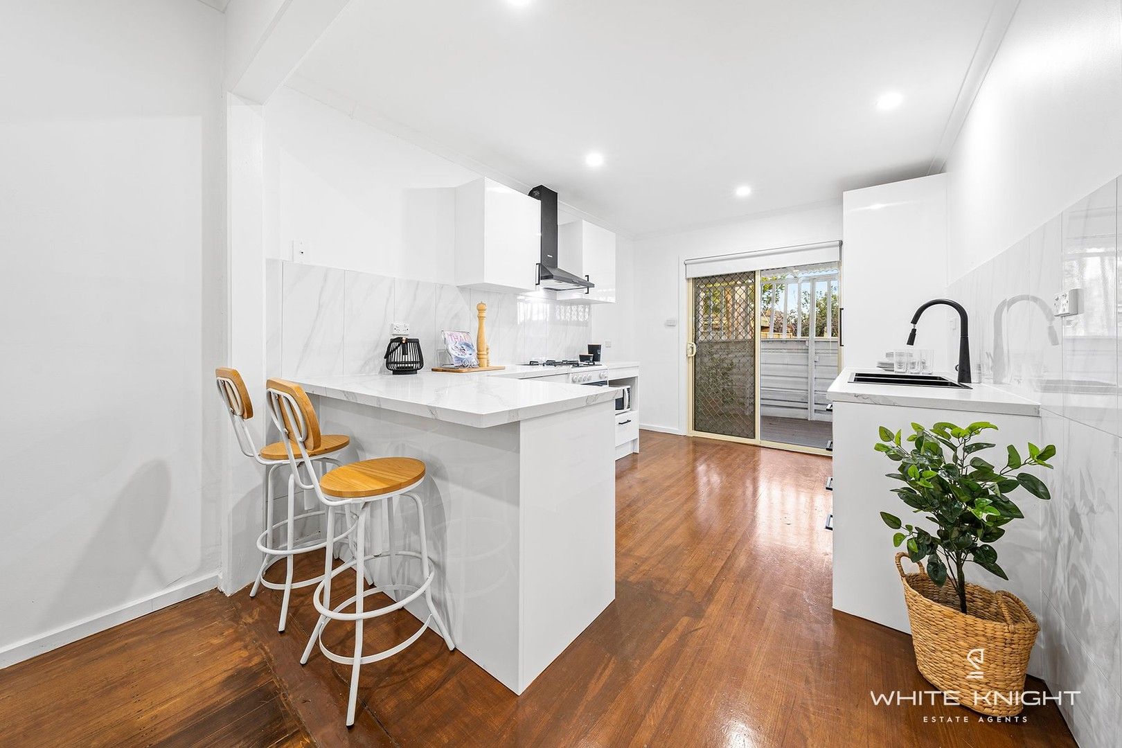 90 East Esplanade, St Albans VIC 3021, Image 0