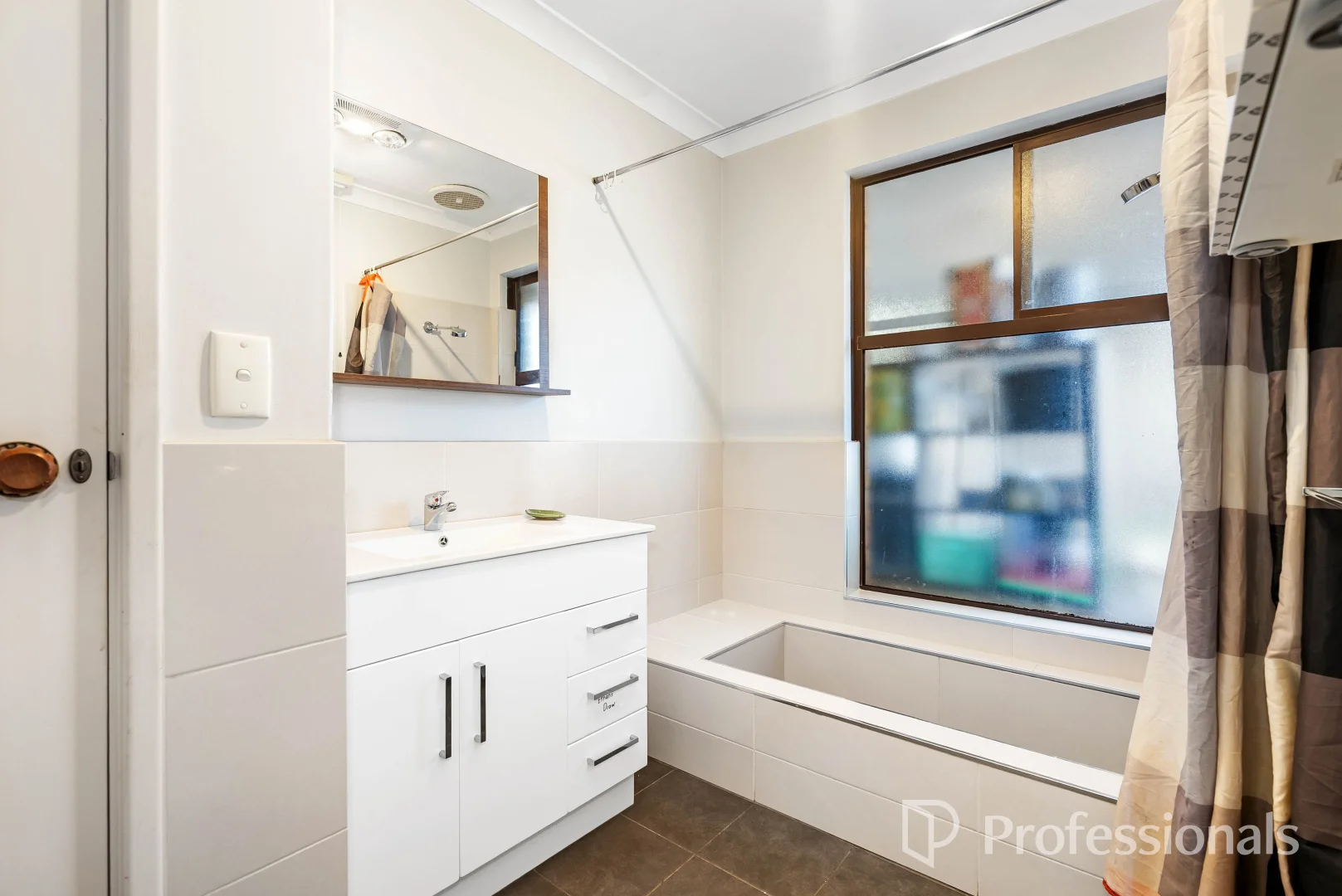 Additional image 13 of 9A Jamaican Road, Safety Bay WA 6169