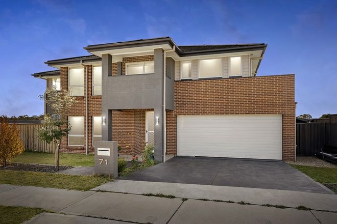 Picture of 71 Doncaster Avenue, CLAREMONT MEADOWS NSW 2747