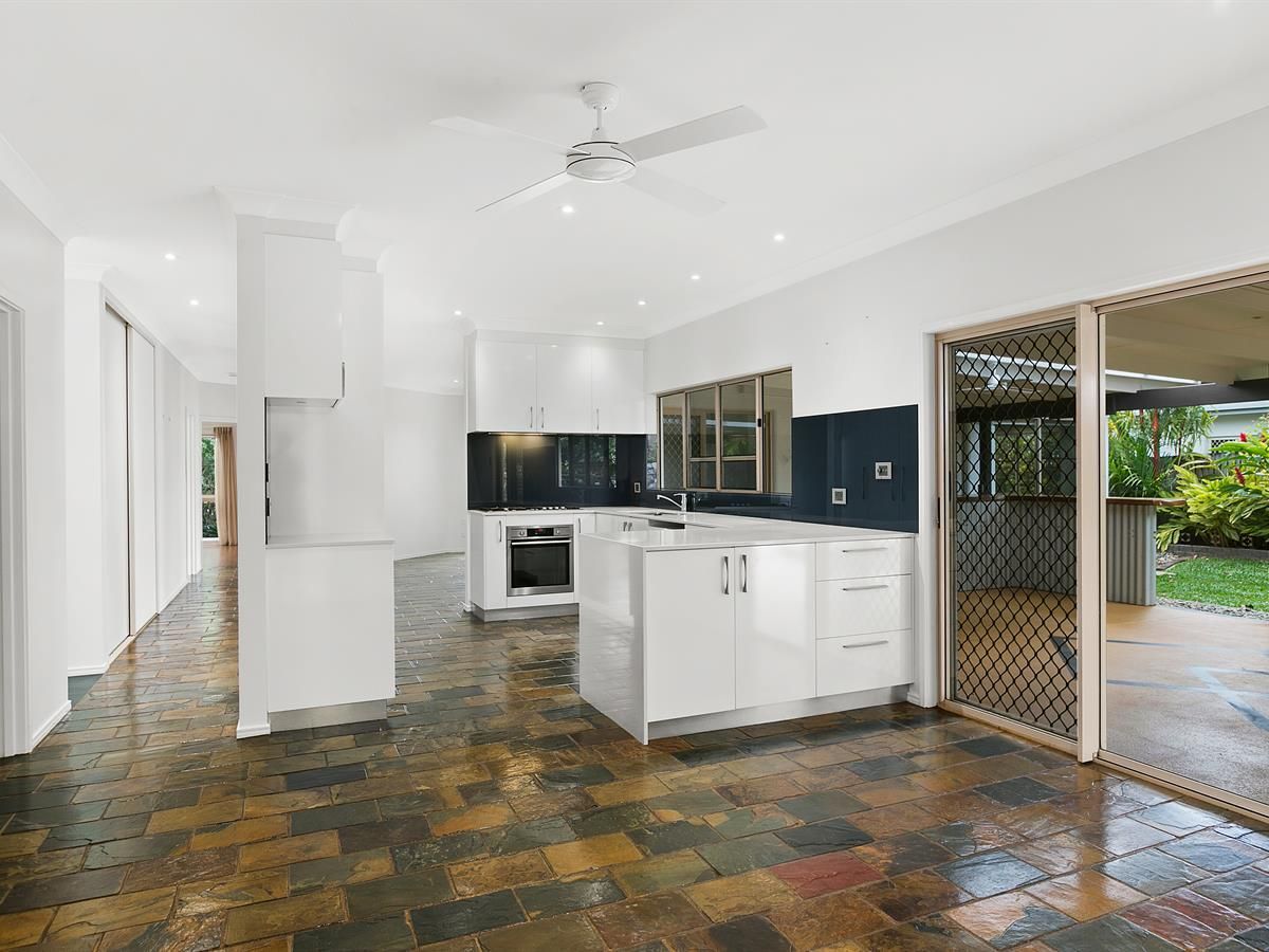 38 Ebony Street, Redlynch QLD 4870, Image 2