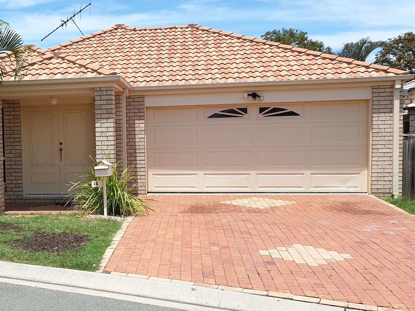12 Edith Street, Forest Lake QLD 4078, Image 0