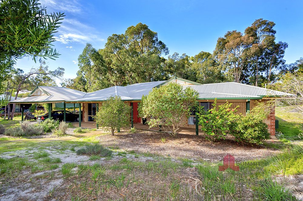 61 Elinor Bell Road, Leschenault WA 6233, Image 2