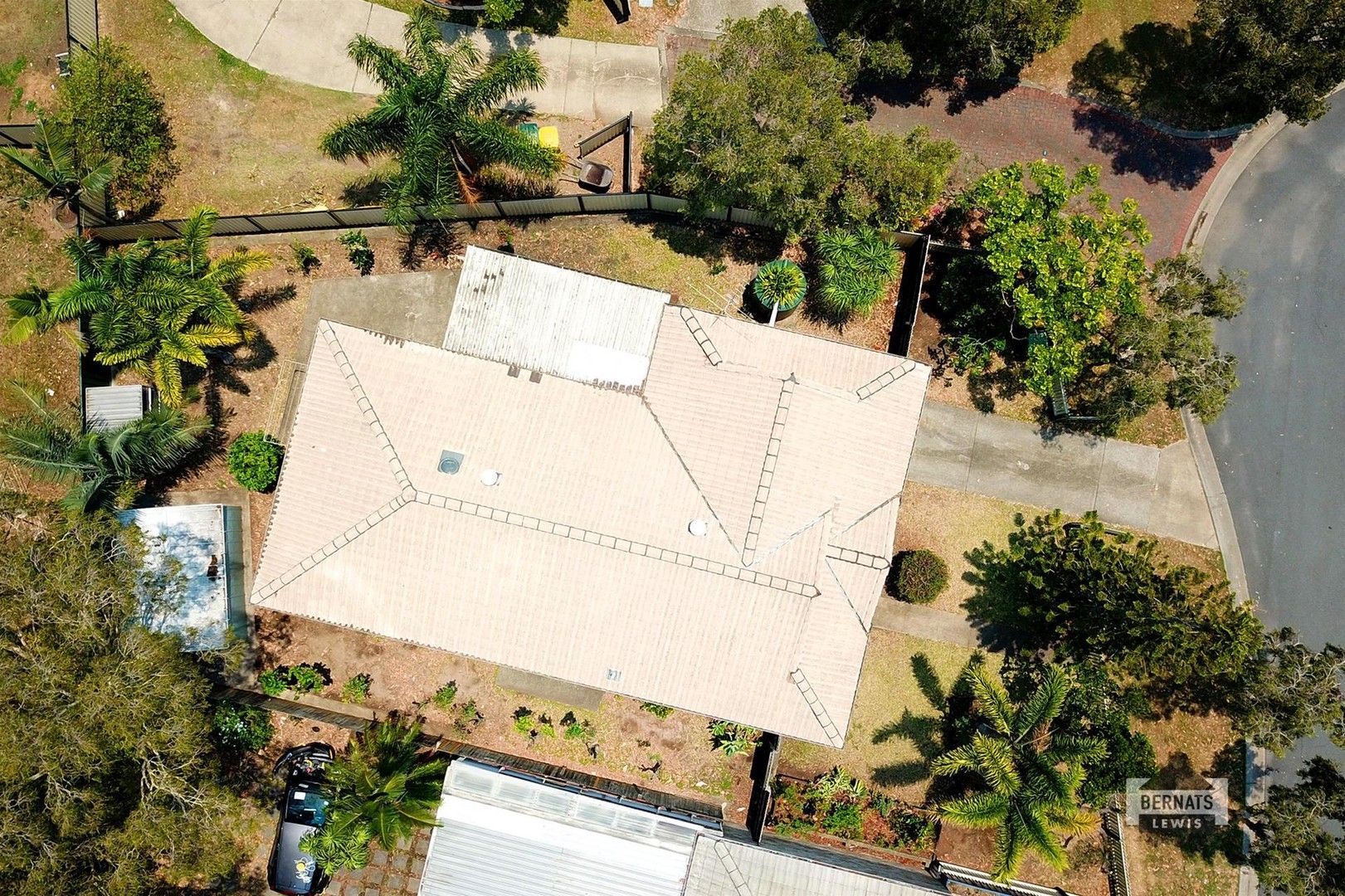 3 bedrooms House in  LOGANHOLME QLD, 4129