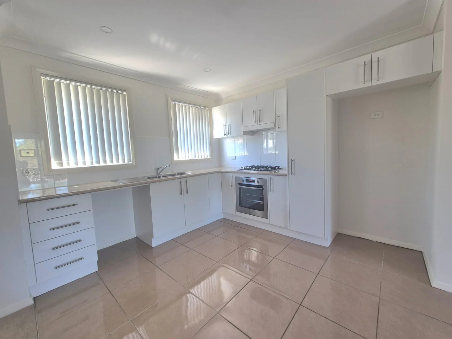 Additional image 3 of 13/322 Parker St, Cootamundra NSW 2590