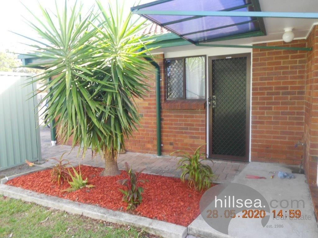 2 bedrooms Duplex in 1/22 Telopea Street LABRADOR QLD, 4215