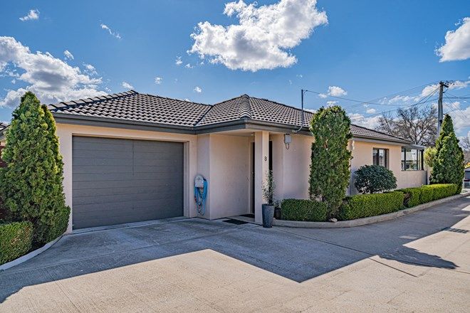 Picture of 8 Oliver Avenue, ARMIDALE NSW 2350