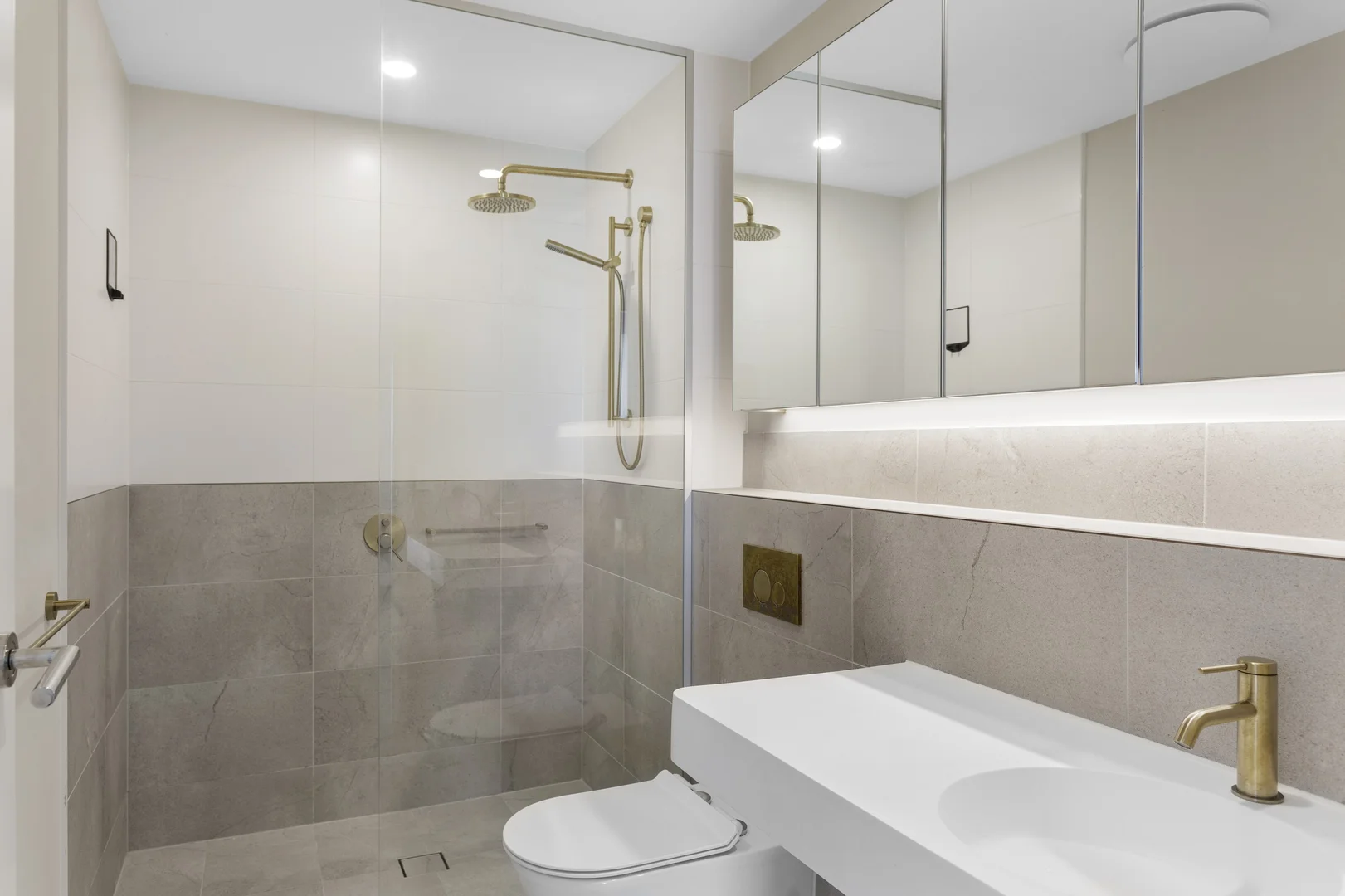 Additional image 10 of 2506/1 Grant Avenue, Hope Island QLD 4212