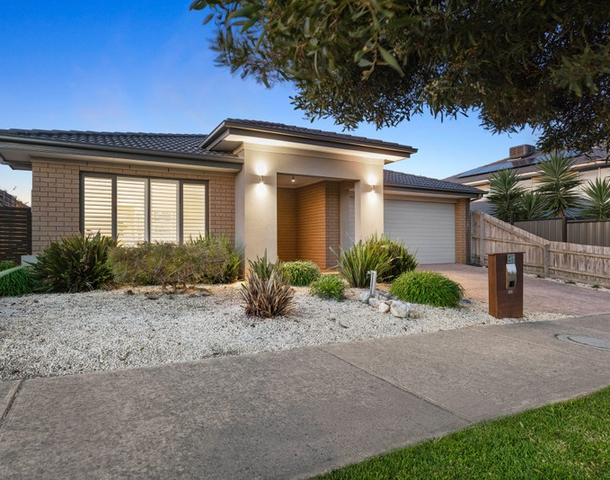 34 Marthas Ridge Drive, Mount Martha VIC 3934