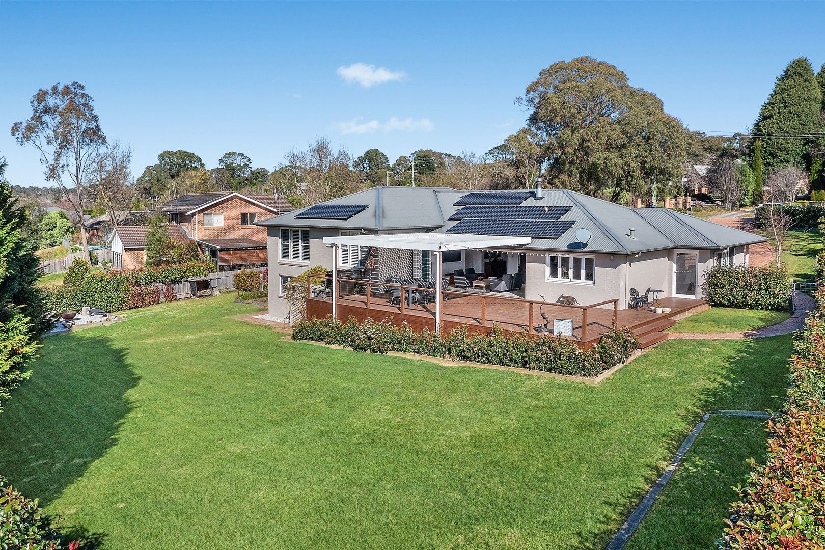 4 bedrooms House in 10 Church Road MOSS VALE NSW, 2577
