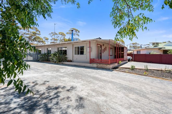 Picture of 63 Saltbush Road, KAMBALDA WEST WA 6442