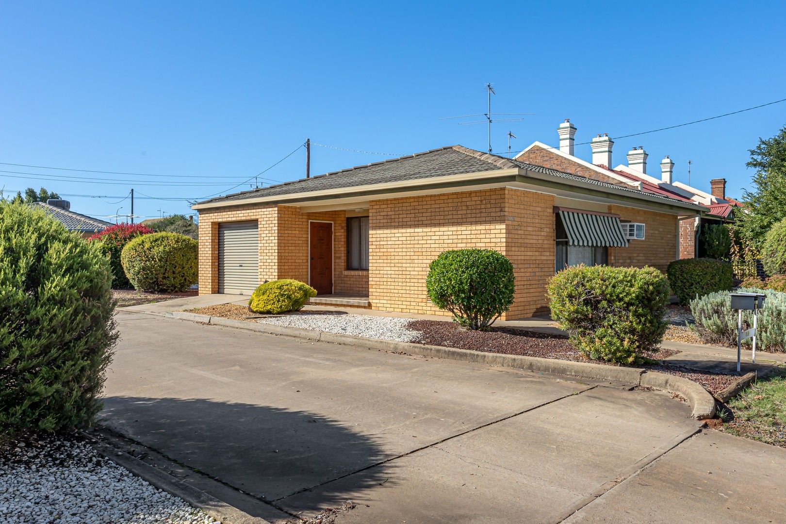 1/169 Baker Street, Temora NSW 2666, Image 0