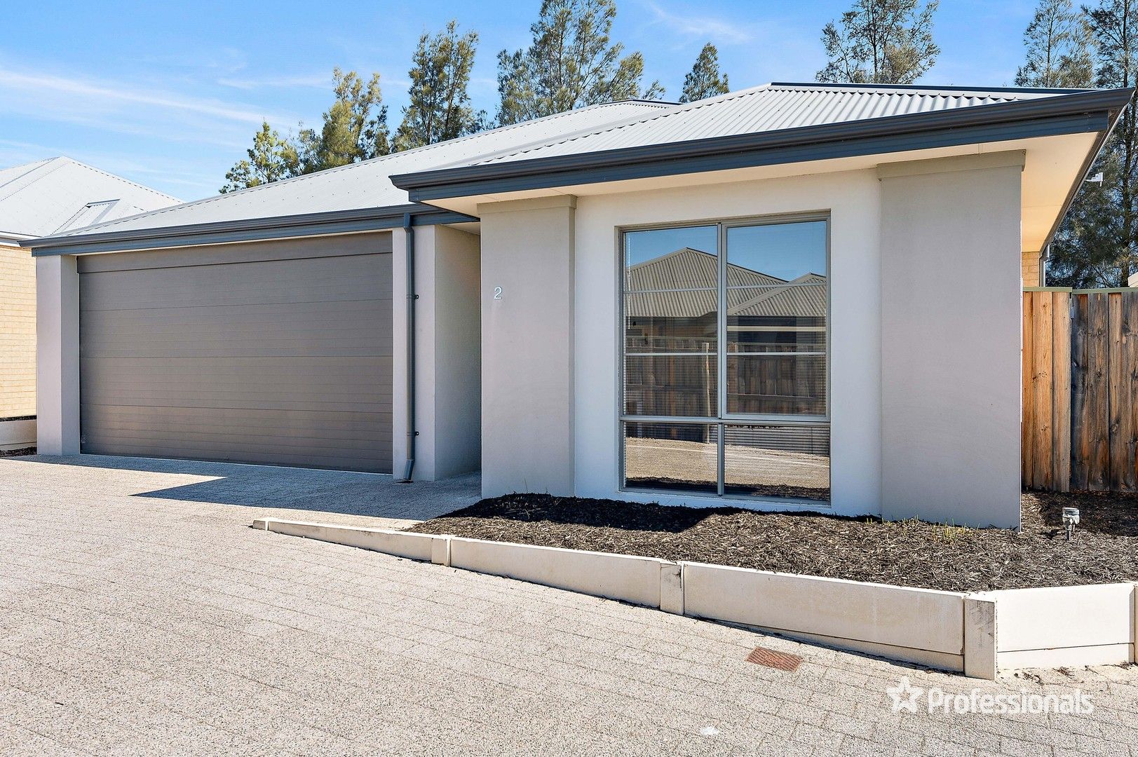 2/4 Brewster Circuit, Ellenbrook WA 6069, Image 0