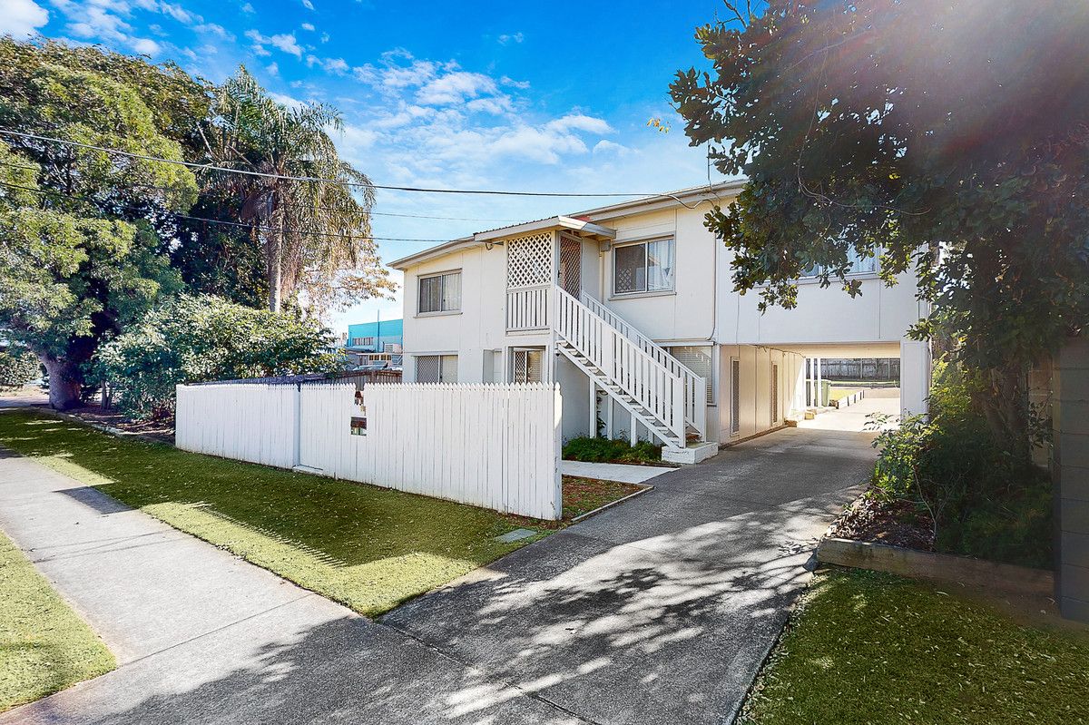 2 bedrooms Apartment / Unit / Flat in 1/30 Silvester Street REDCLIFFE QLD, 4020