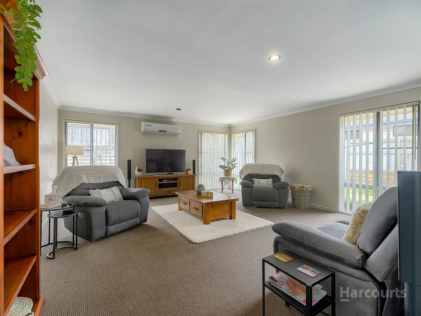 5 Duporth Crescent, Dakabin QLD 4503, Image 1