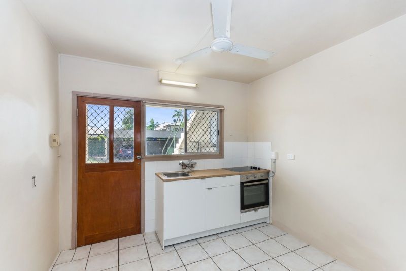 4/37 Bayswater Terrace, Hyde Park QLD 4812, Image 1