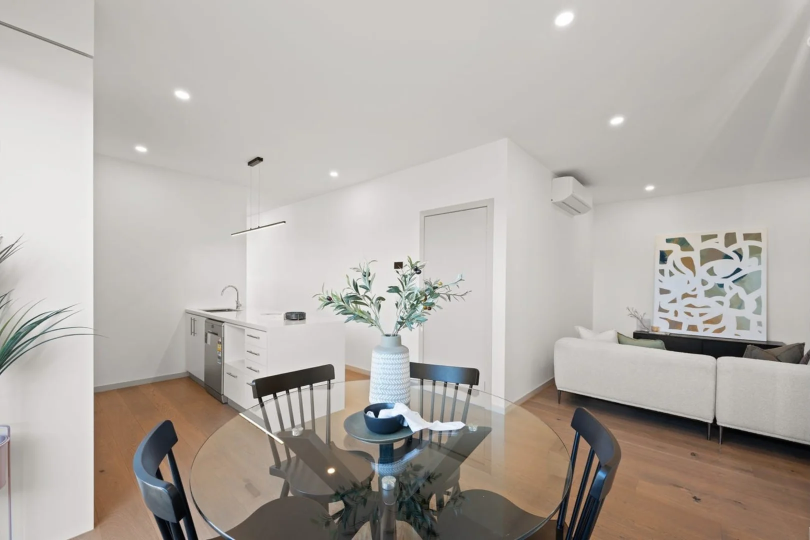 Additional image 6 of 13 Cockatoo Close, South Morang VIC 3752