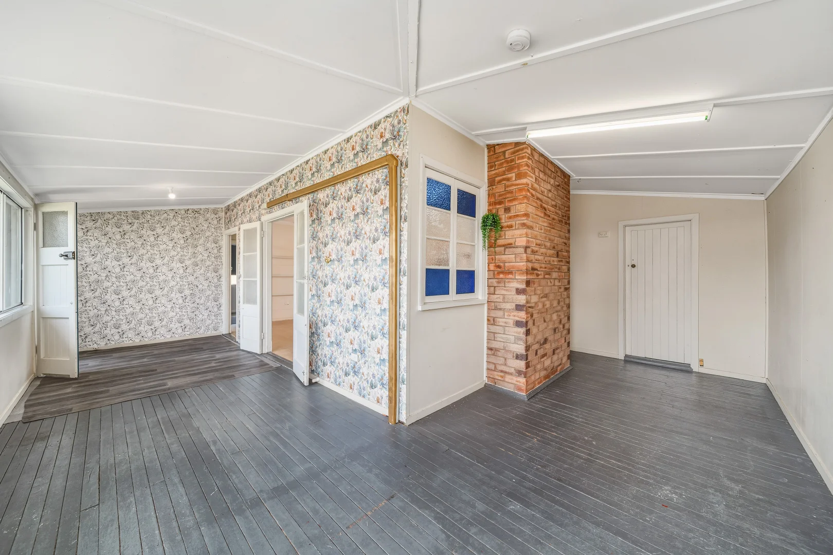 Additional image 3 of 28 Theresa Street, Emerald QLD 4720