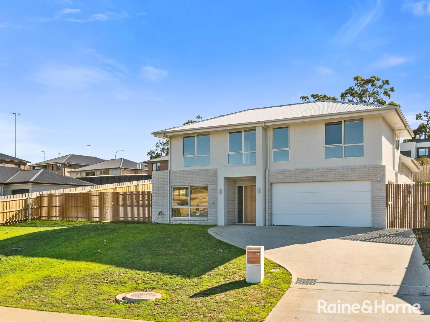 Primary image of 54 O'Connor Drive, Kingston TAS 7050