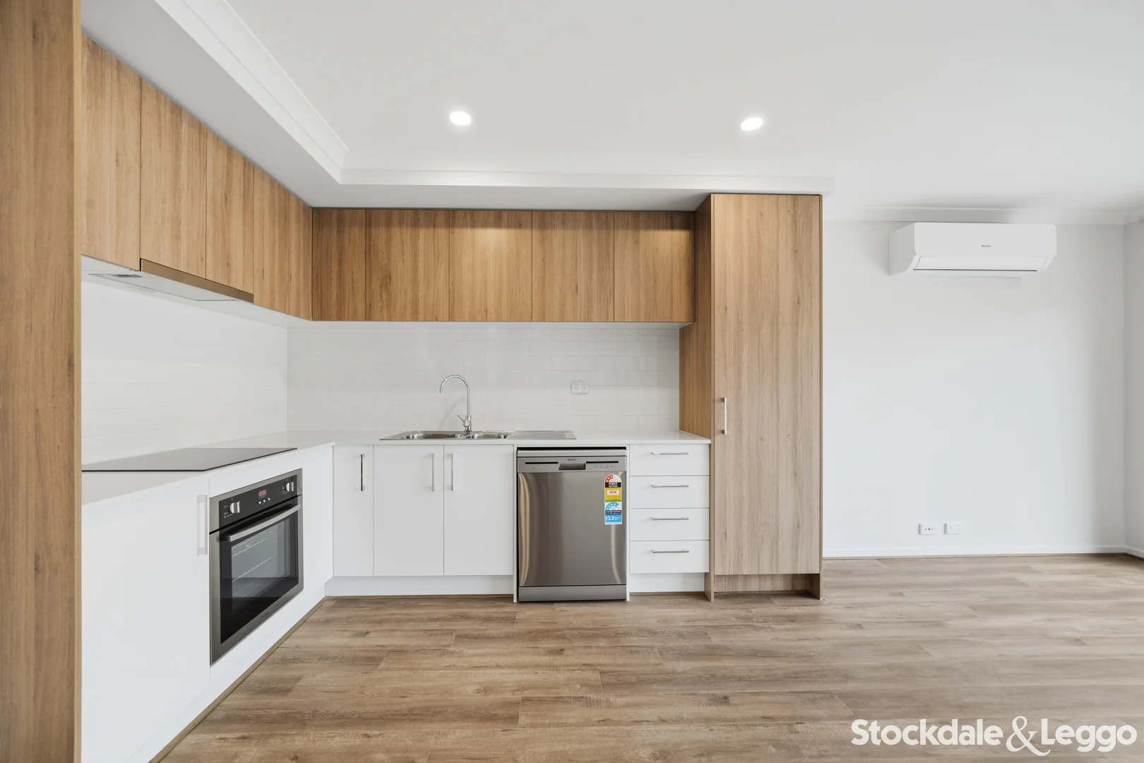 Additional image 5 of 69 Bourn Circuit, Sunbury VIC 3429