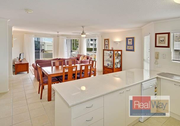 2/20 Canberra Terrace, Caloundra QLD 4551