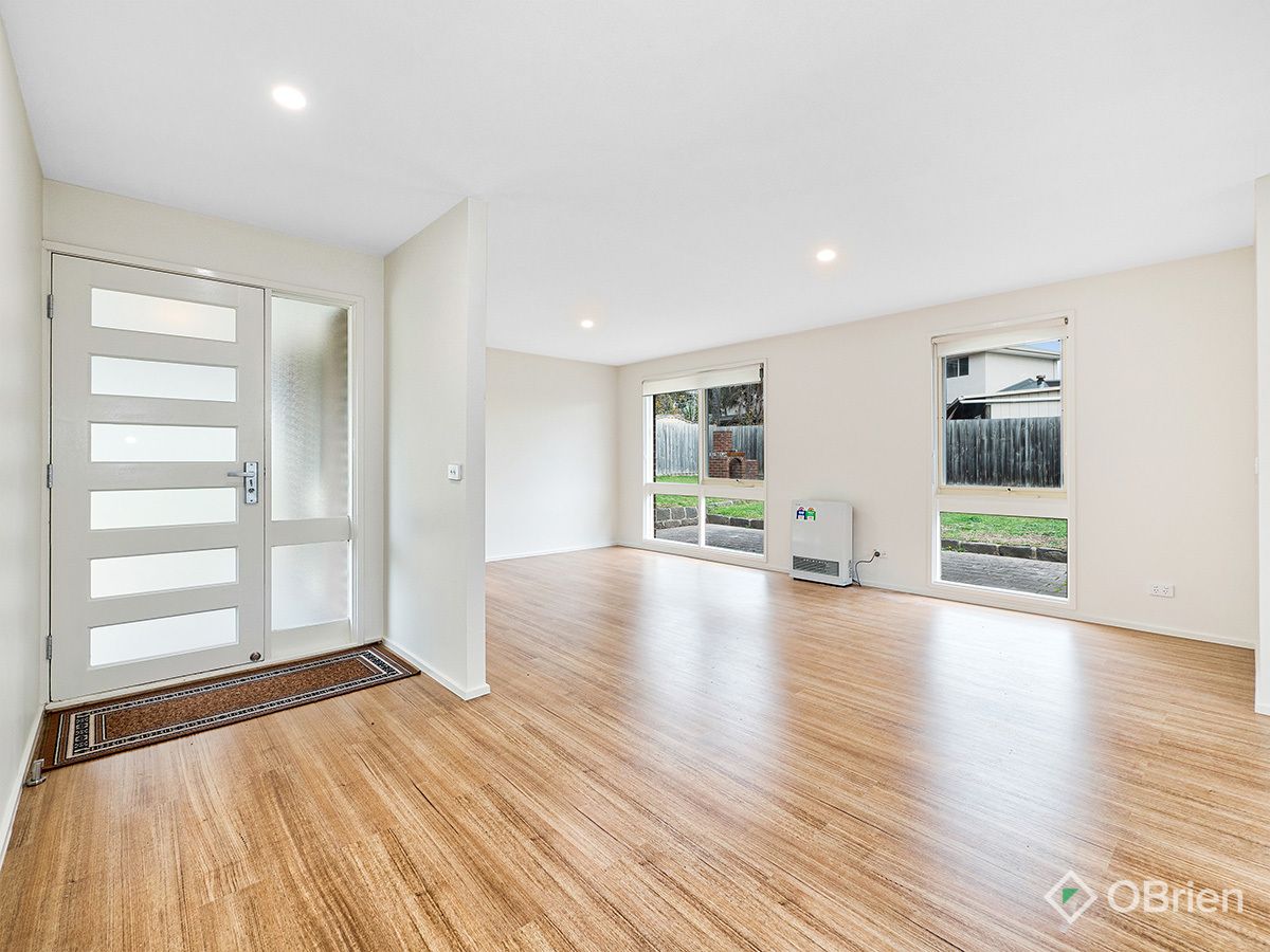 131 Allister Avenue, Knoxfield VIC 3180, Image 1
