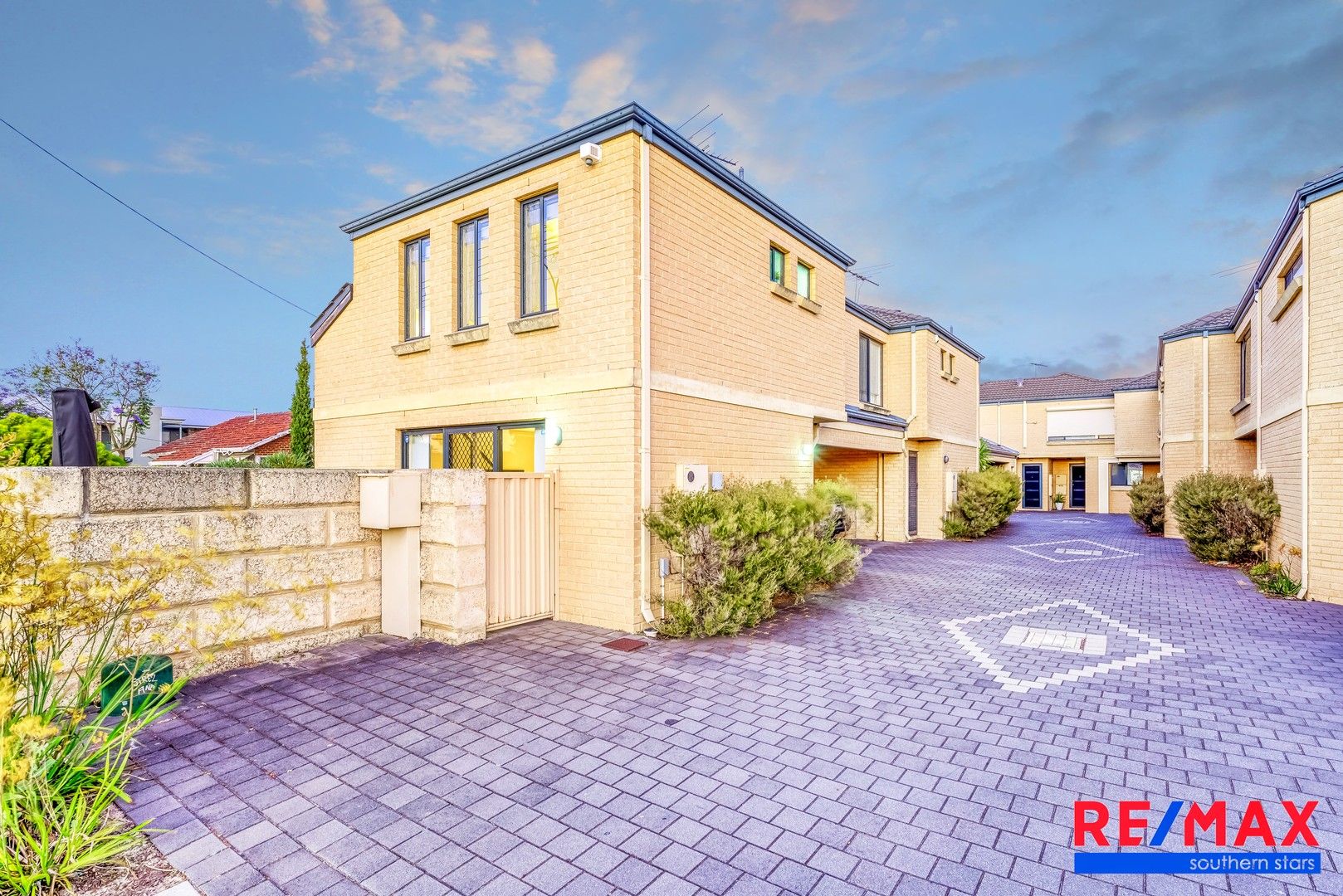 1 bedrooms Townhouse in 8/274 Harborne Street GLENDALOUGH WA, 6016