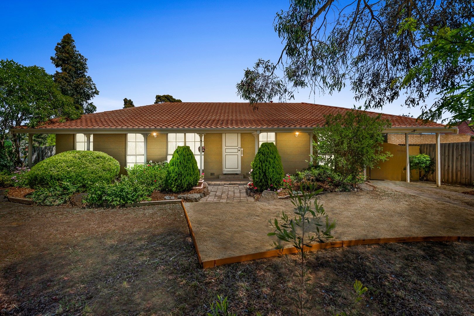 1 Blamey Avenue, Mill Park VIC 3082, Image 0