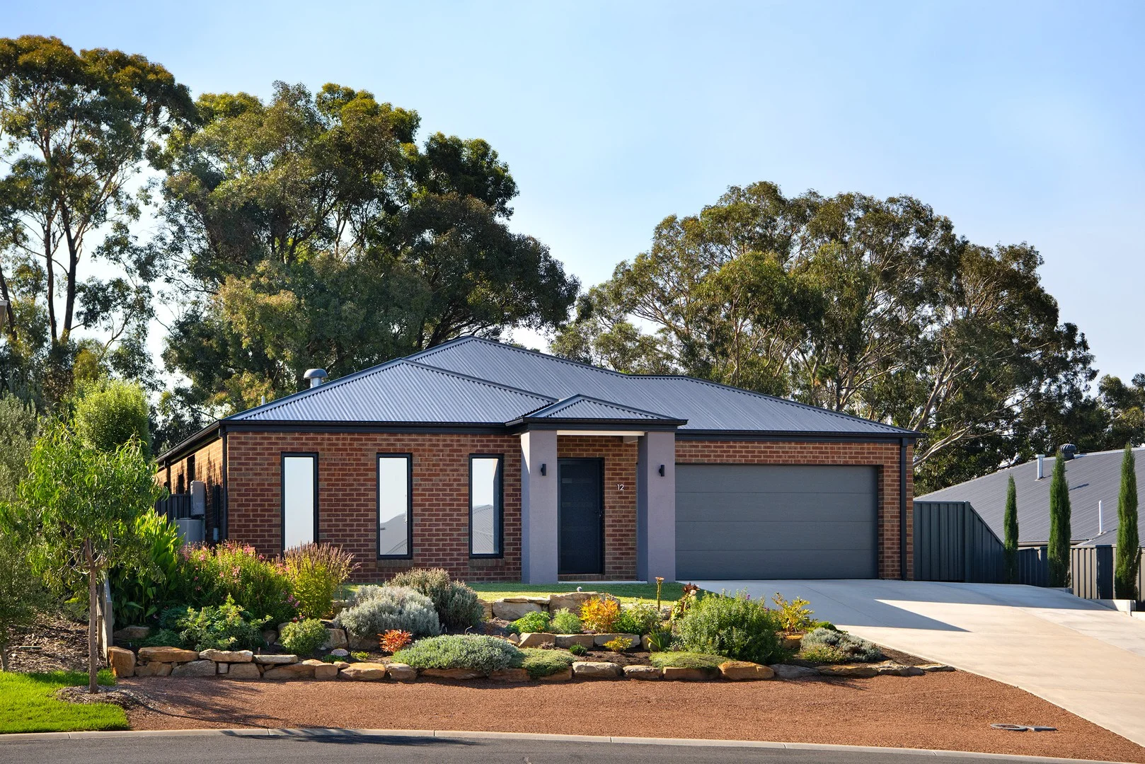 12 Hill View Court, McKenzie Hill VIC 3451