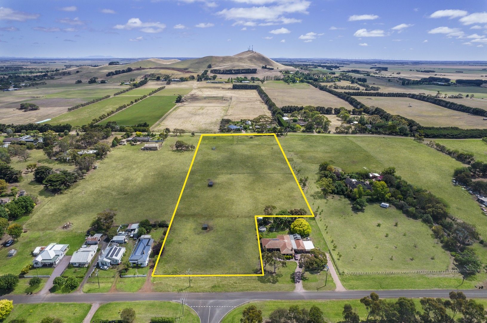Vacant land in 80 Mill Street, MORTLAKE VIC, 3272