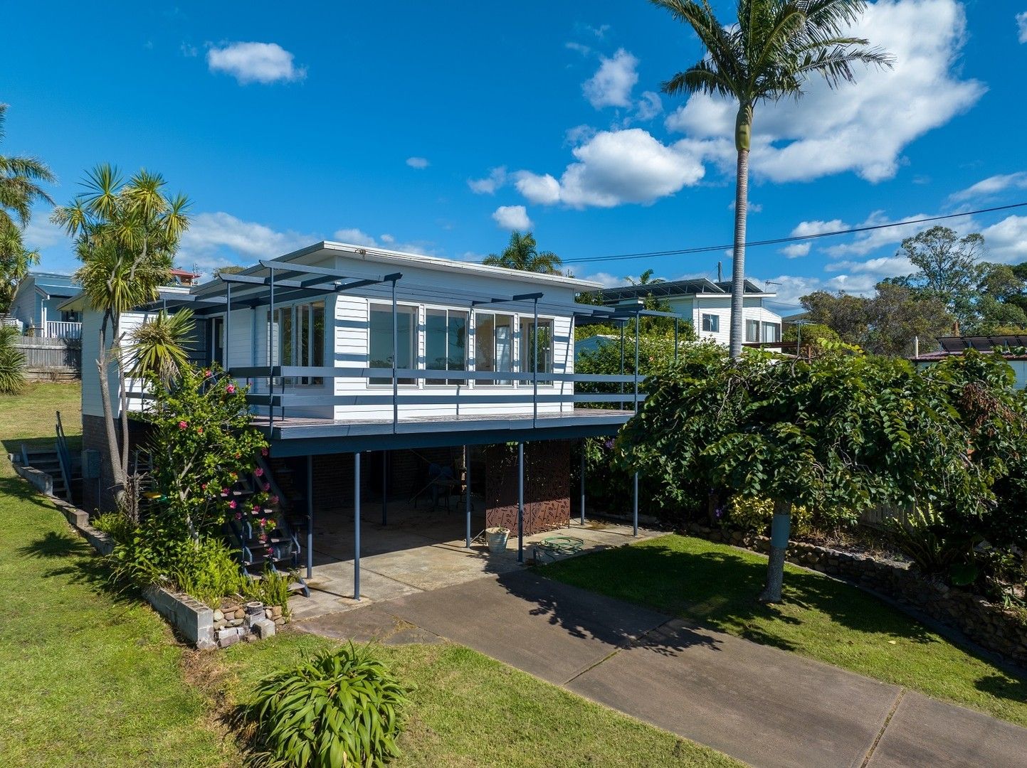 4 bedrooms House in 1 Flora St EDEN NSW, 2551