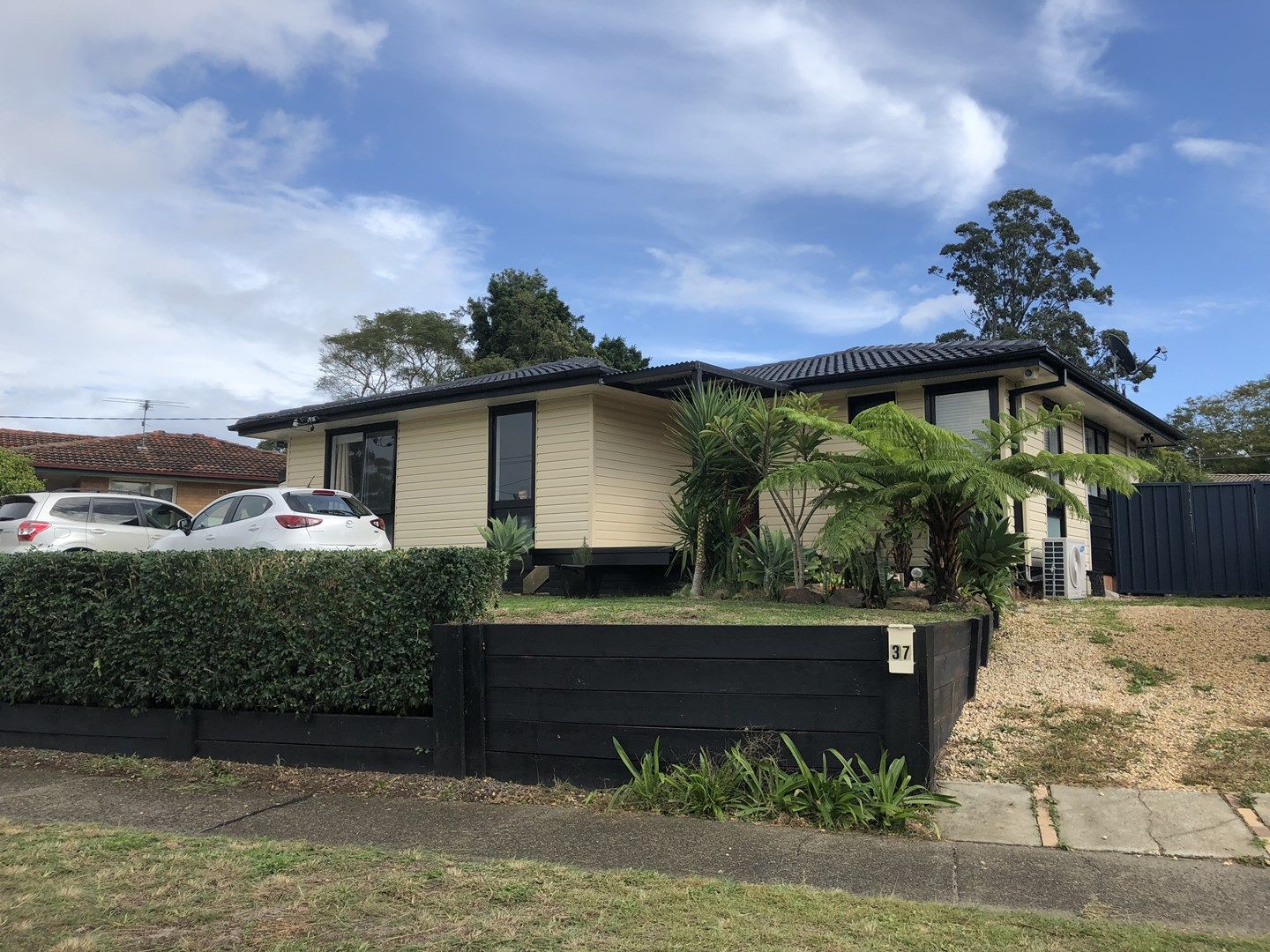 37 Links Drive, Raymond Terrace Property History & Address Research