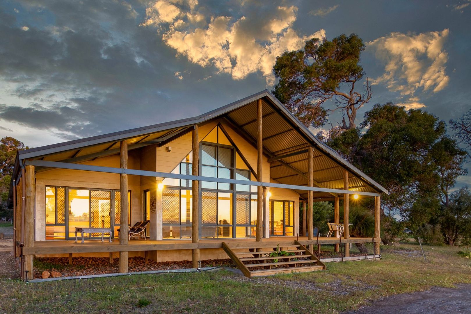 218 Sheoak Drive, Yallingup WA 6282 House For Rent 950 Domain