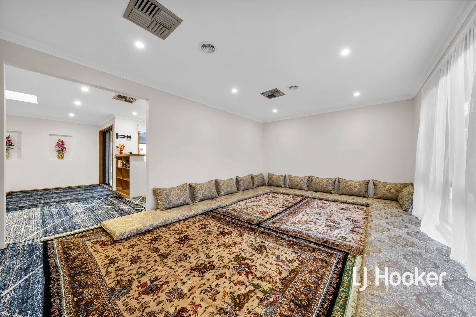 6 Lynne Court, Hallam VIC 3803, Image 2