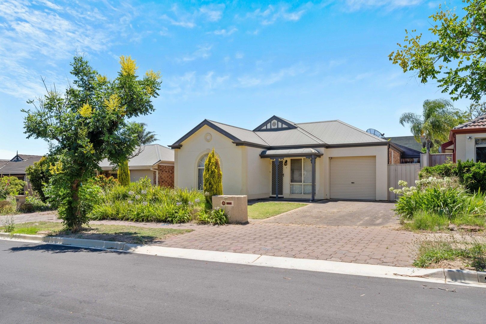 8 Kingswood Road, Windsor Gardens SA 5087, Image 0