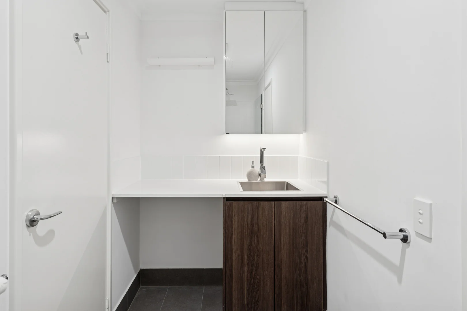 Additional image 7 of 301/21 Kishorn Road, Applecross WA 6153