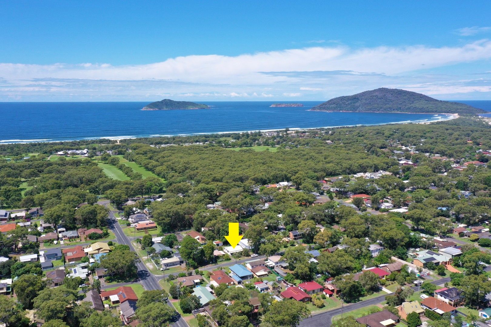 30 Kurrawong Avenue, Hawks Nest NSW 2324, Image 0