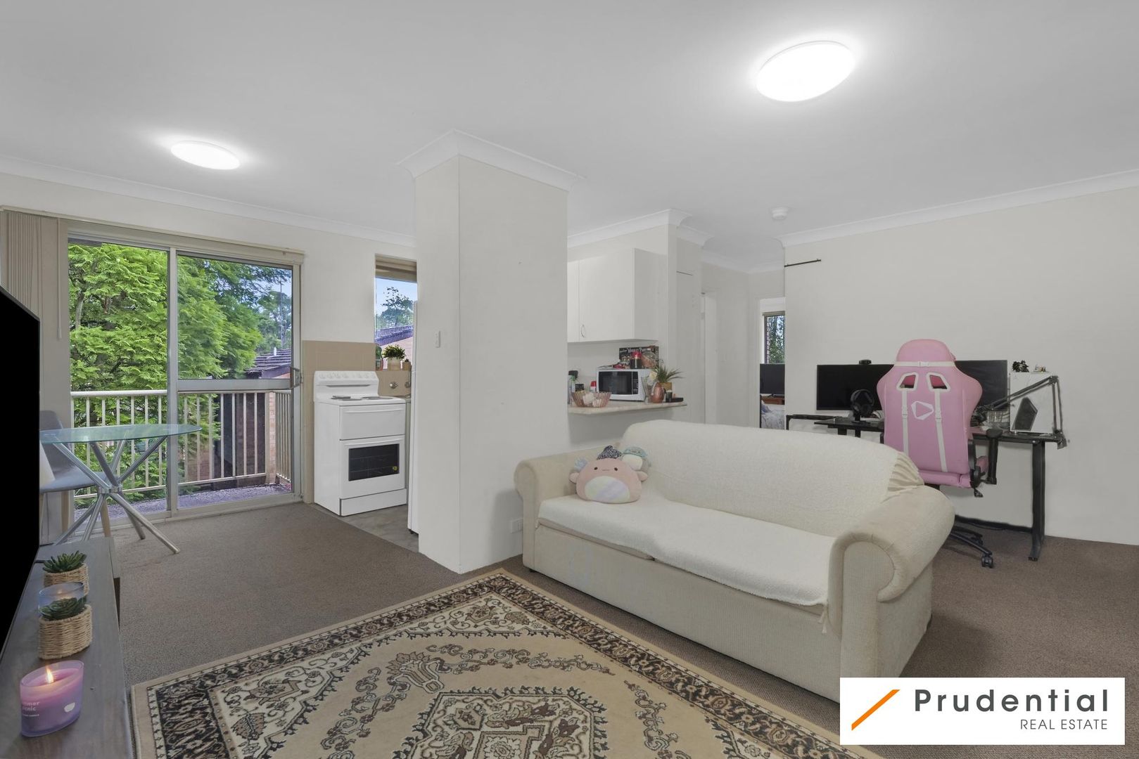 31/57 Jacaranda Avenue, Bradbury NSW 2560, Image 2