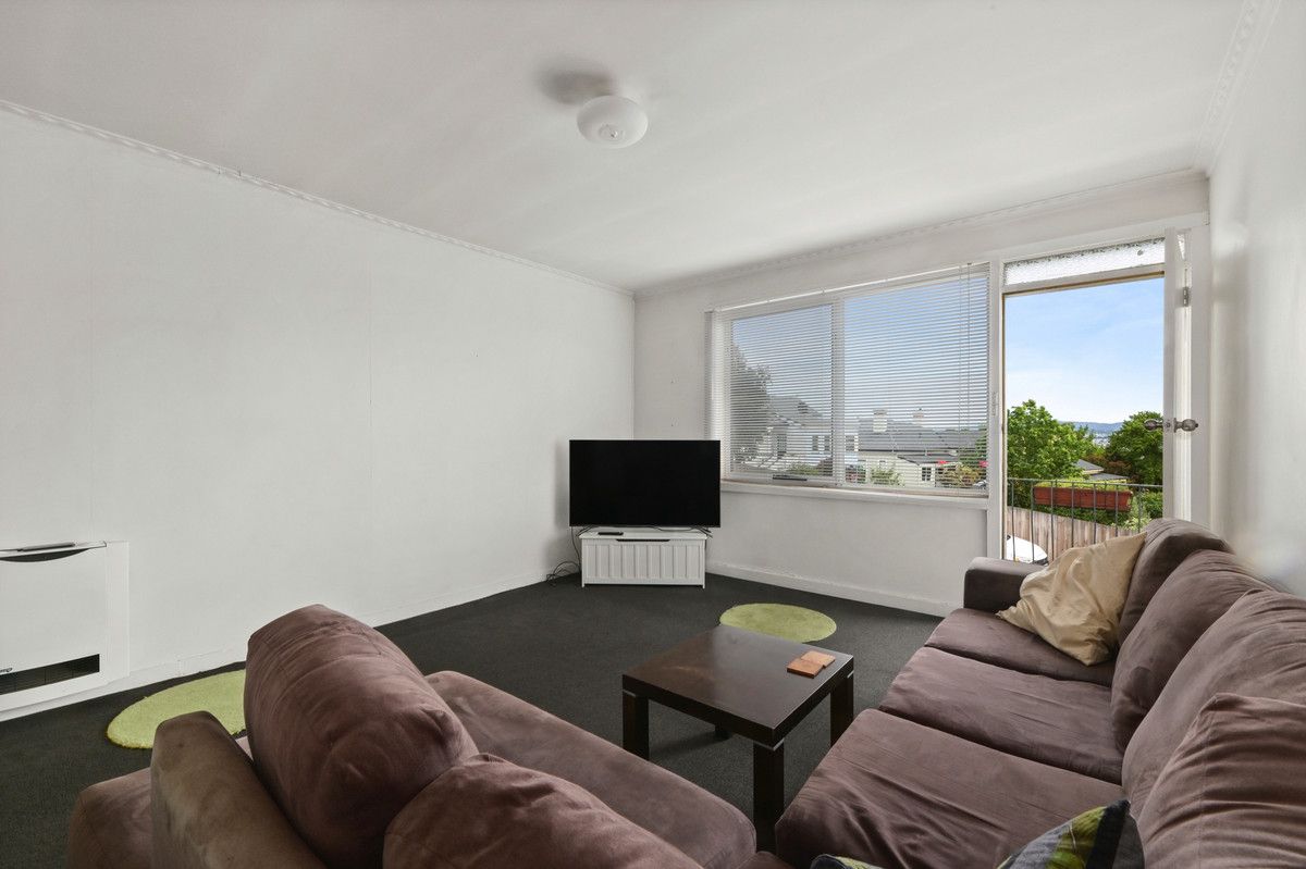 1 bedrooms Apartment / Unit / Flat in 3/9a Hillside Crescent WEST LAUNCESTON TAS, 7250