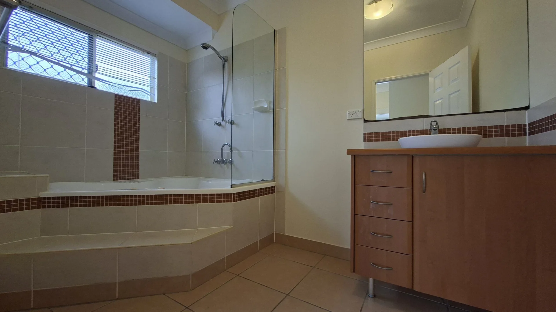 Additional image 7 of 12 Lord Howe Promenade, Douglas QLD 4814