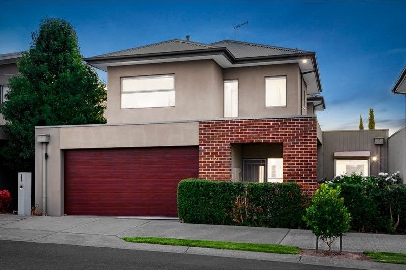 4 bedrooms House in 22 Gearon Avenue ROWVILLE VIC, 3178