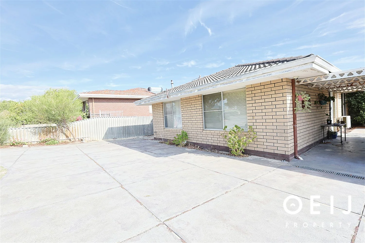 Primary image of 4/13-15 Bungaree Road, Wilson WA 6107