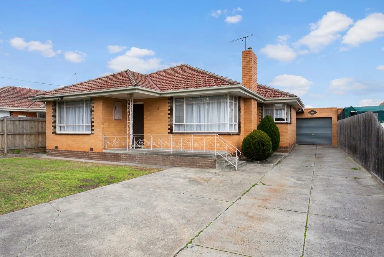3 bedrooms House in 91 Main Street THOMASTOWN VIC, 3074