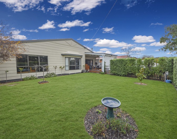 37 Waterford Avenue, Portland VIC 3305
