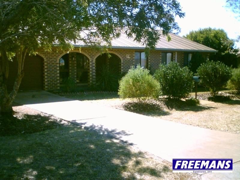 4 bedrooms House in 14 Buckingham Street KINGAROY QLD, 4610
